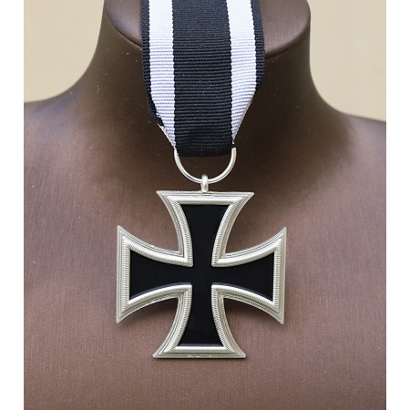 1813 CRUZ DE HIERRO SEGUNDA CLASE