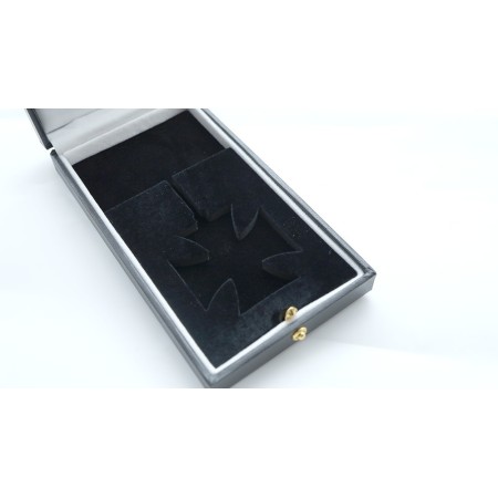 CAJA PARA LA CRUZ DE CABALLERO