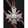 Cruz de Caballero al Mérito de Guerra con Espadas